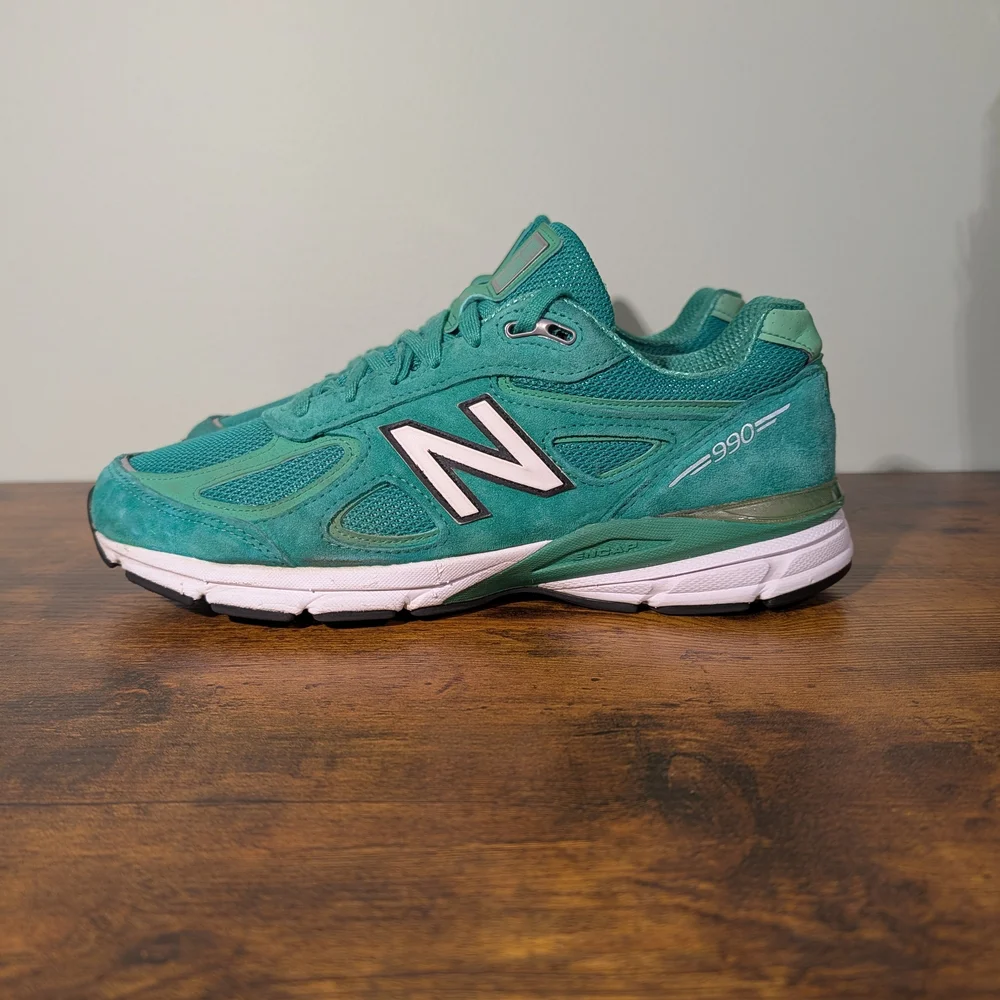 New Balance 990v4 Made in USA St. Patrick’s Day - Anguilla Green Size 8.5 - Picture 2 of 10